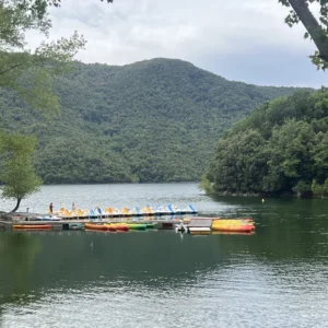 paysage sur le lac de Tolla