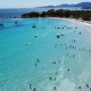 Magnifique plage de palombaggia eau turquoise