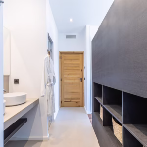 grande salle de bain de la Villa Fioraventi.